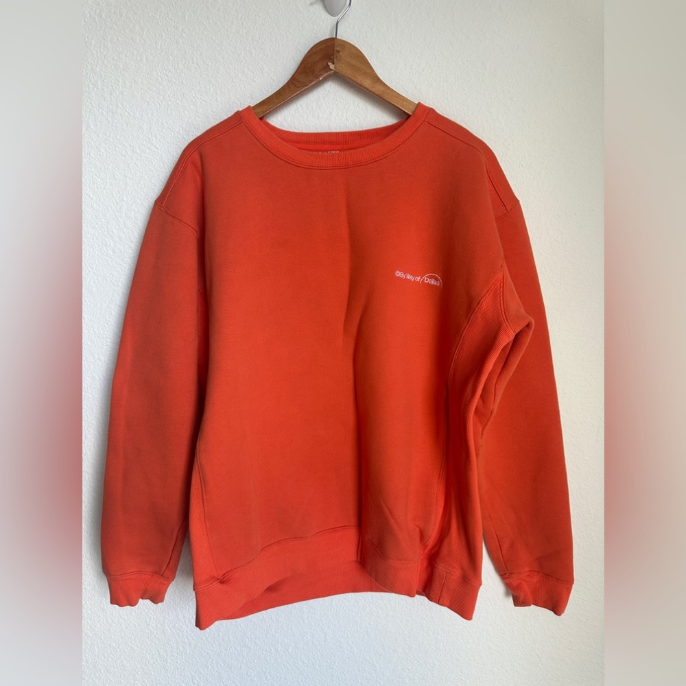 By way of Dallas skyline crewneck pullover sweatshirt‎ Size Large - Picture 4 of 11